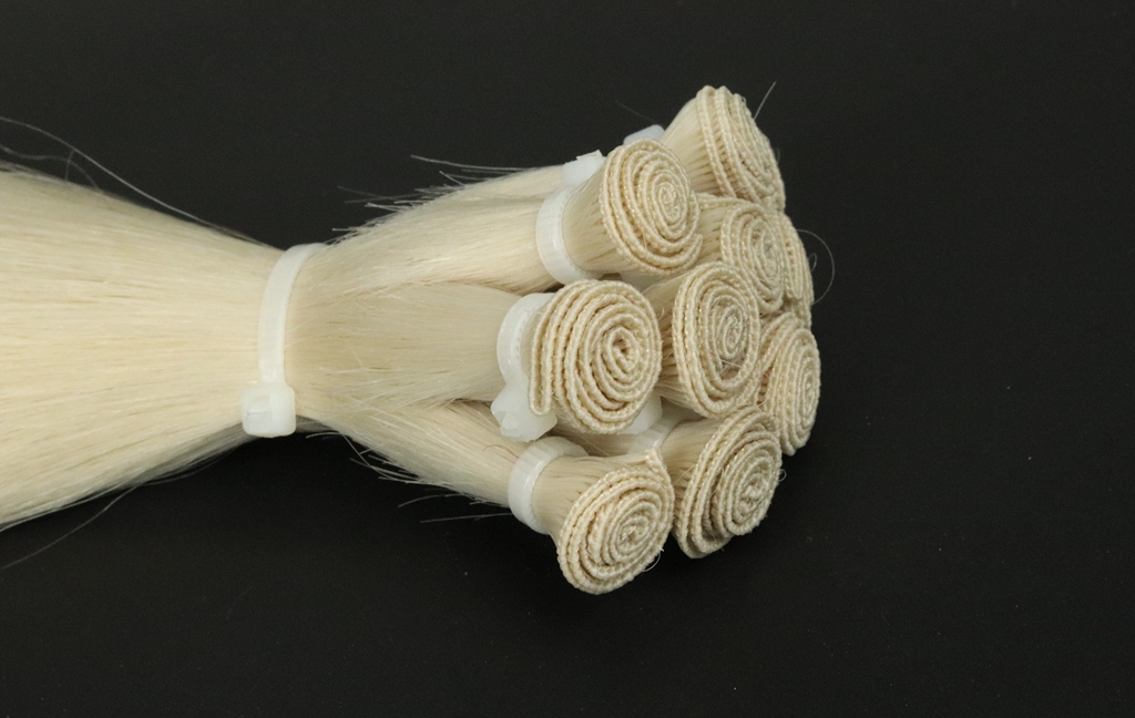 hand tied wefts 1